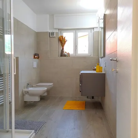 Apartment Piazzetta Dongo